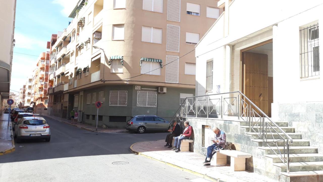 Torrevieja Playa Locos Leilighet Eksteriør bilde